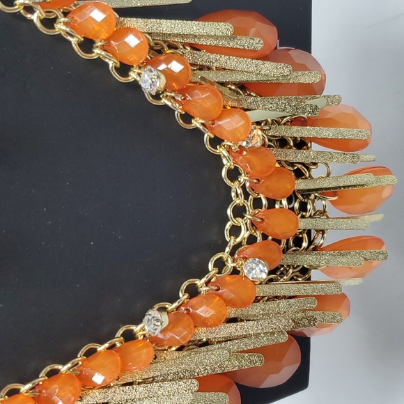 Bijou  Orange statement necklace with earrings set - Picture 4 of 5